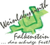 Weinlabyrinth - Das schr&auml;ge Fest in Donnersdorf-Falkenstein